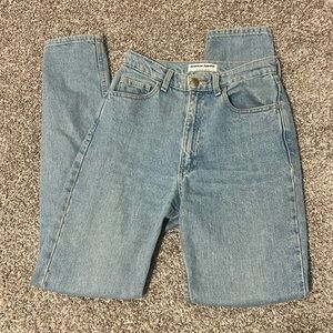American Apparel Light Wash Denim Mom Jeans Size 26